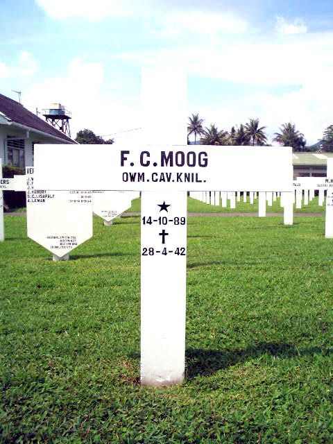 moog.f.c.2005.jpg