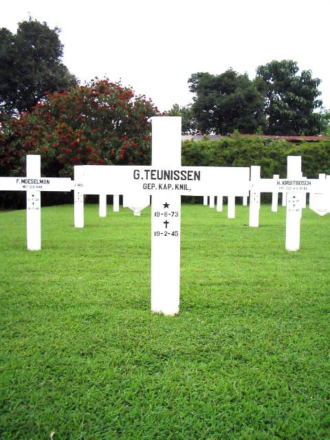 teunissen.g.2005.jpg