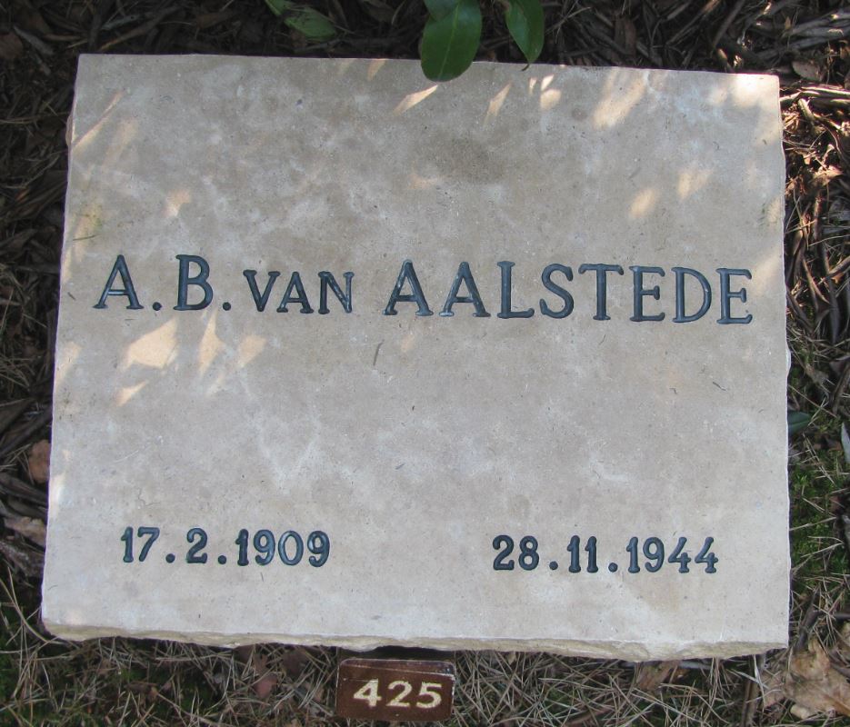 vanAalstede.JPG