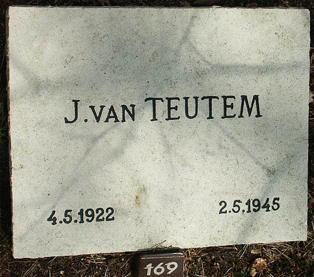 teutem.j.van.2006.jpg