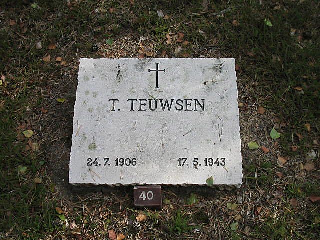 T.Teuwsen.jpg