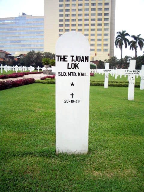 the tjoan lok.2005.jpg