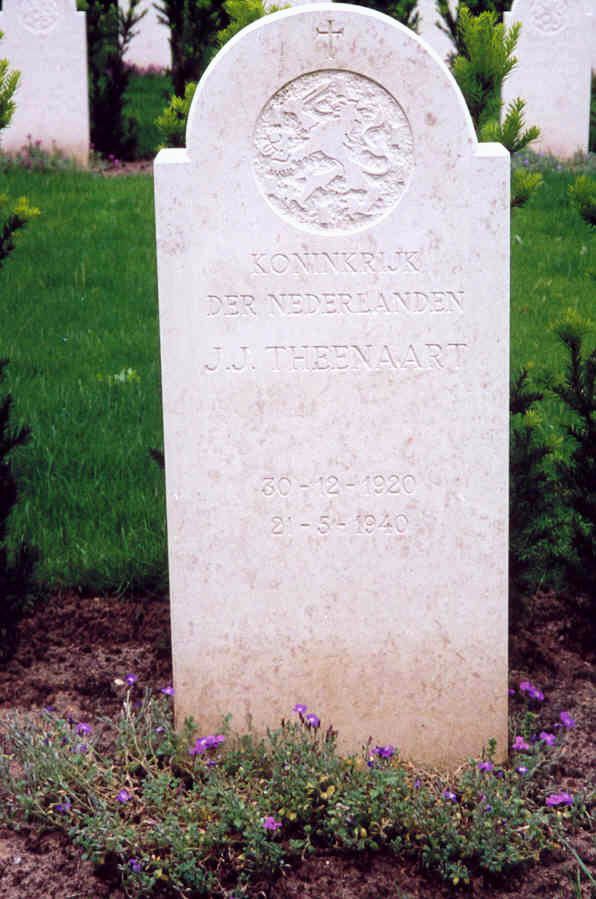 J.J.Theenaart(1).jpg