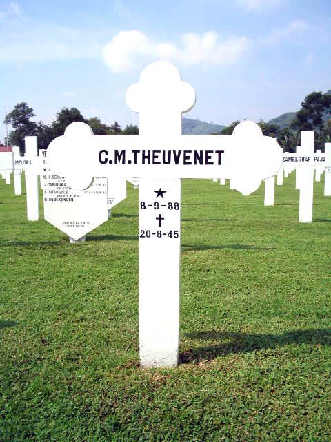 theuvenet.c.m.2005.jpg