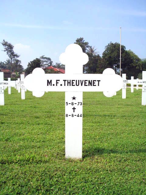 theuvenet.m.f.2005.jpg