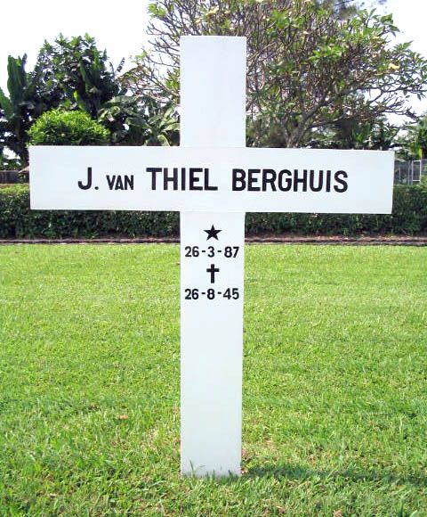 thiel berghuis van j.2004.jpg