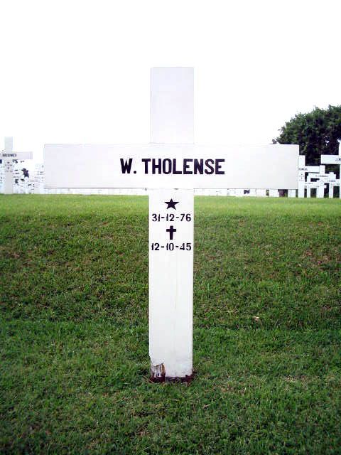 tholense.w.2005.jpg