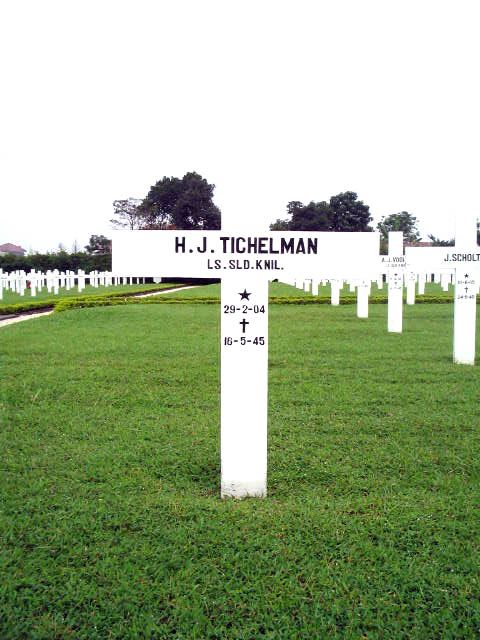 tichelman.h.j.2005.jpg
