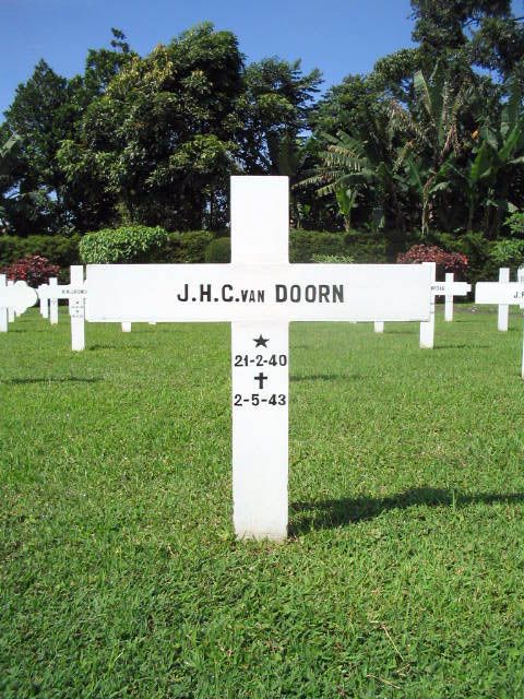 doorn.van.j.h.c.2005.jpg