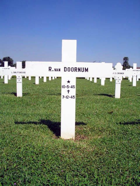 doornum.van.r.2005(1).jpg
