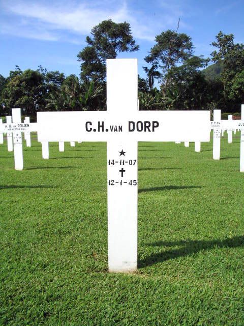 dorp.van.c.h.2005.jpg