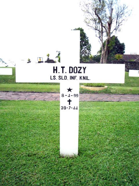 dozy.h.t.2005.jpg