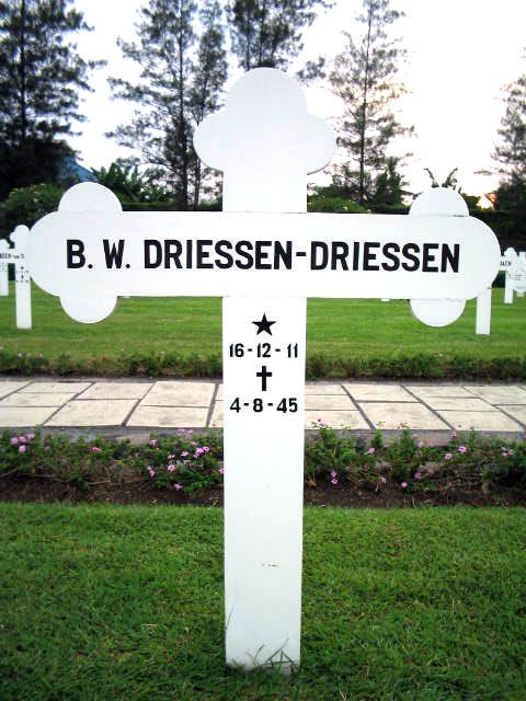 driessen.driessen.b.w.2004.jpg