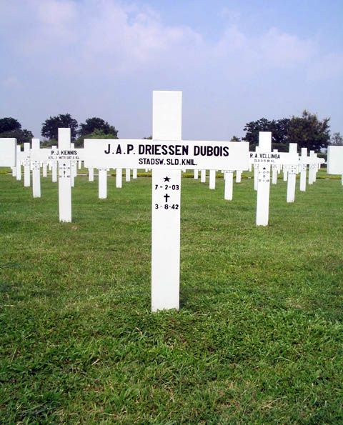driessen dubois.j.a.p.2005.jpg