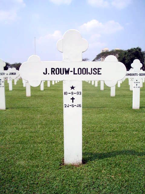 rouw.looijse.j.2005.jpg