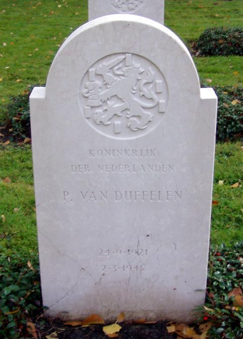 Duffelen v P.jpg