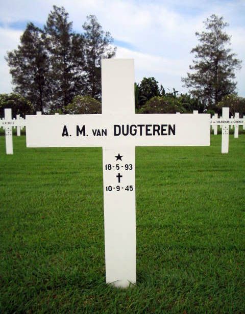 dugteren a.m.2004.jpg