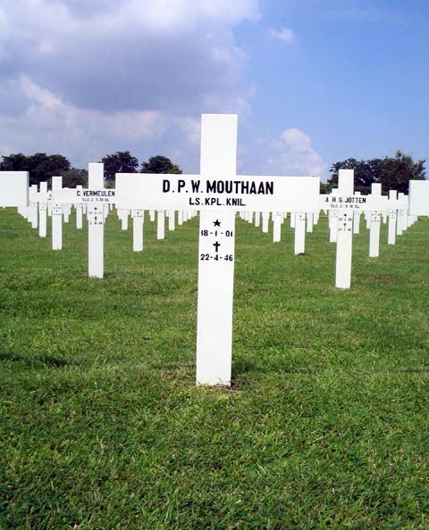 mouthaan.d.p.w.2005.jpg