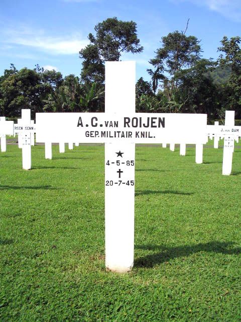 roijen.van.a.c.2005.jpg