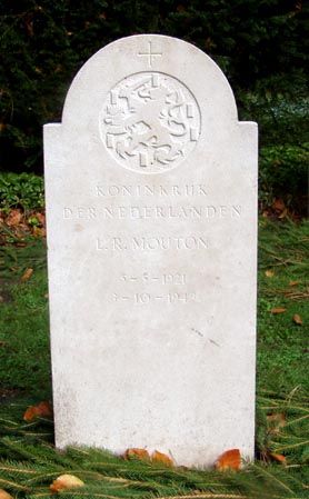 Mouton L.R.jpg