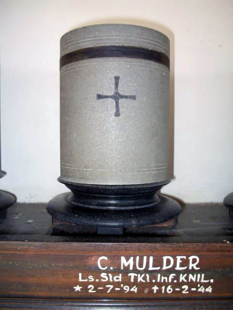 mulder.c.2005.jpg