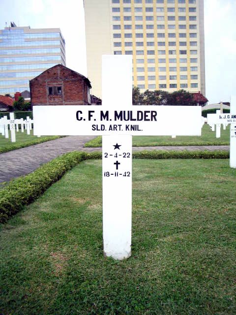 mulder.c.f.m.2005.jpg