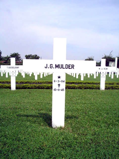 mulder.j.g.2005.jpg