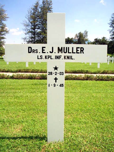 muller e.j.2004.jpg