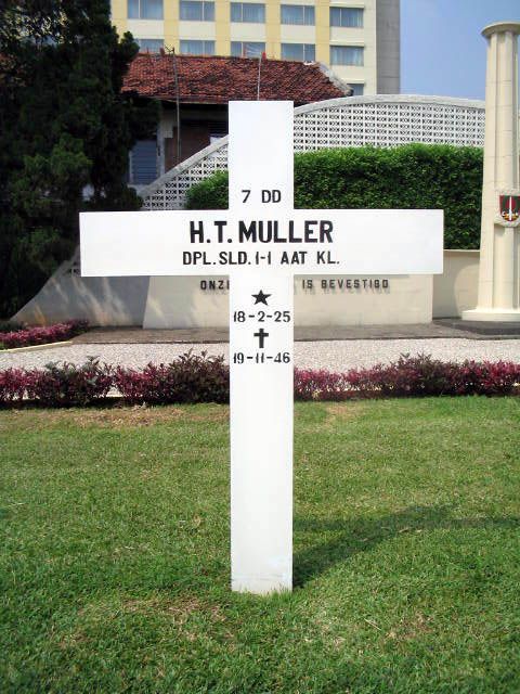 muller.h.t.2005.jpg
