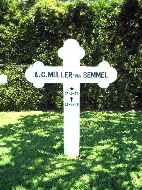 muller.bemmel.van.a.c.2005.jpg