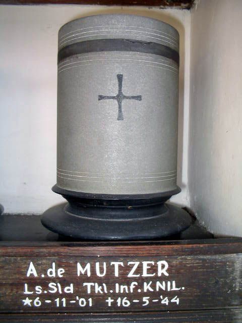 mutzer.de.a.2005.jpg