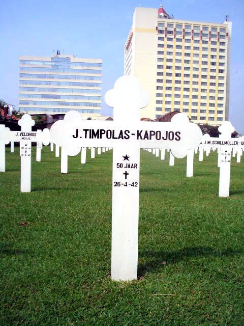 timpolas.kapojos.j.2005.jpg