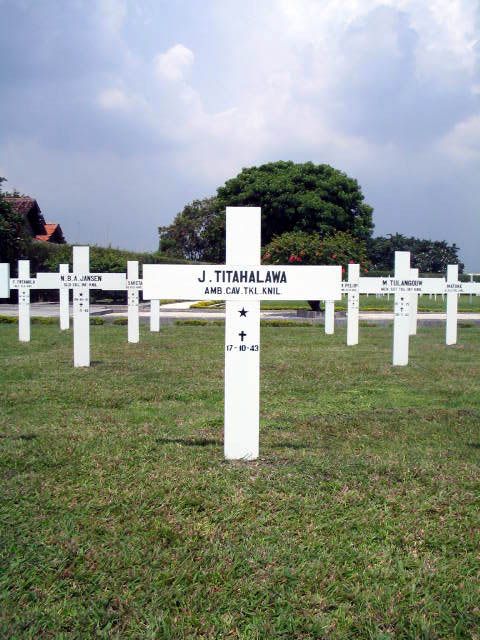 titahalawa.j.2005.jpg