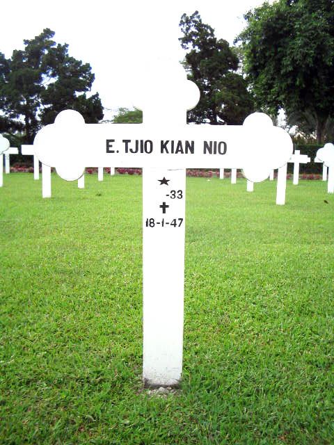 tjio kian nio.e.2005.jpg