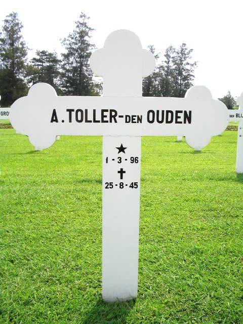 toller den ouden.a.2004.jpg