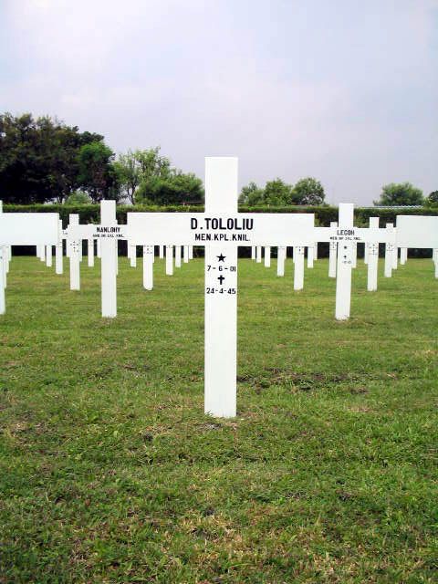 tololiu.d.2005.jpg