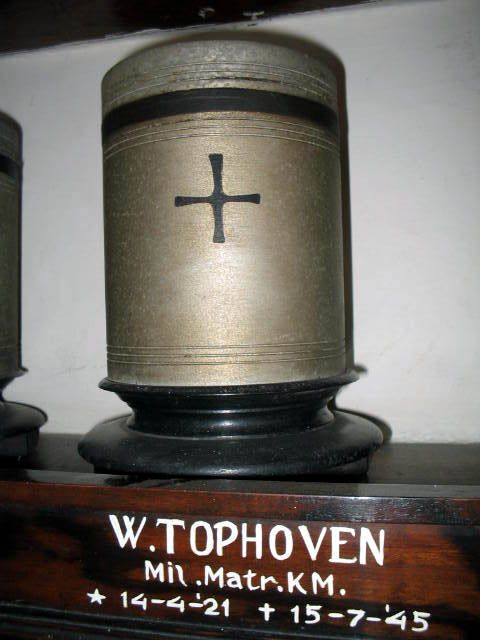 tophoven.w.2005.jpg