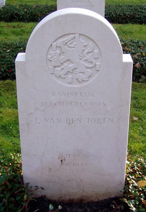 Toren v den J.jpg