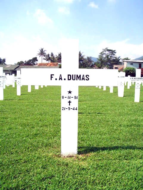 dumas.f.a.2005.jpg