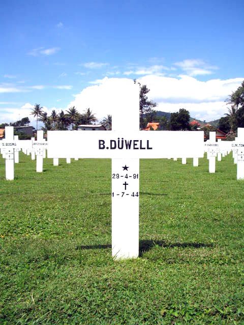 duwell.b.2005.jpg