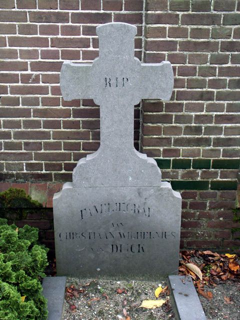 Van Dijck J.L.2004.jpg