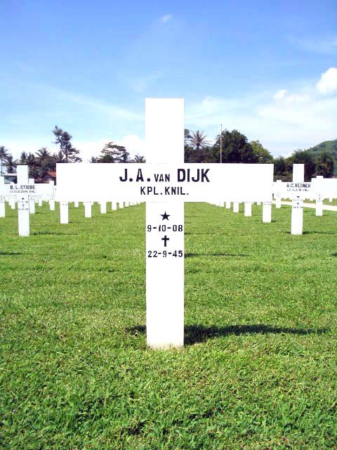 dijk.van.j.a.2005.jpg