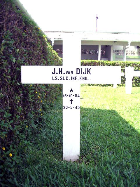 dijk.van.j.h.2005.jpg