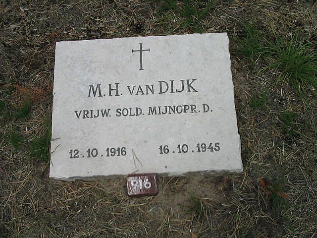 M.H.v.Dijk.JPG