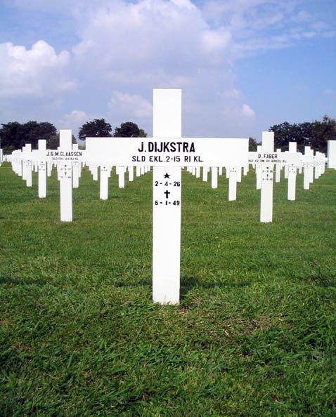 dijkstra.j.2005(2).jpg