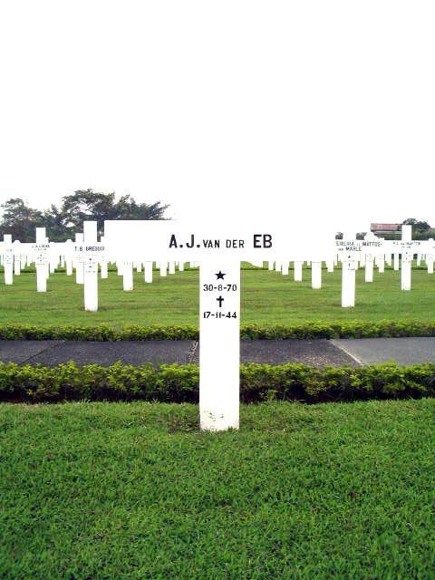 eb.v.den.a.j.2005.jpg