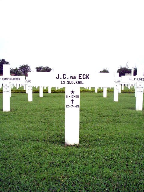 eck.van.j.c.2005.jpg