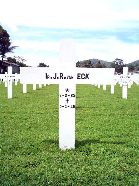 eck.van.j.r.2005.jpg
