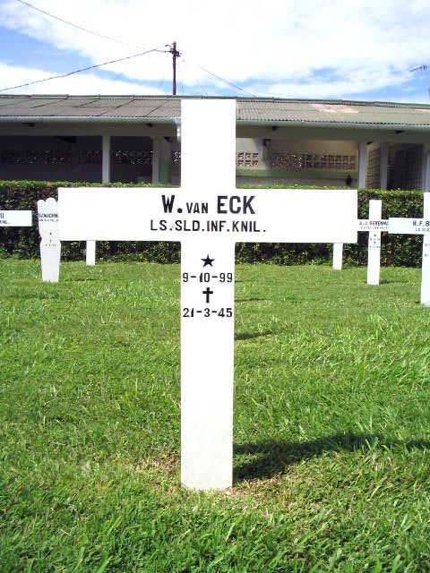 eck.van.w.2005.jpg