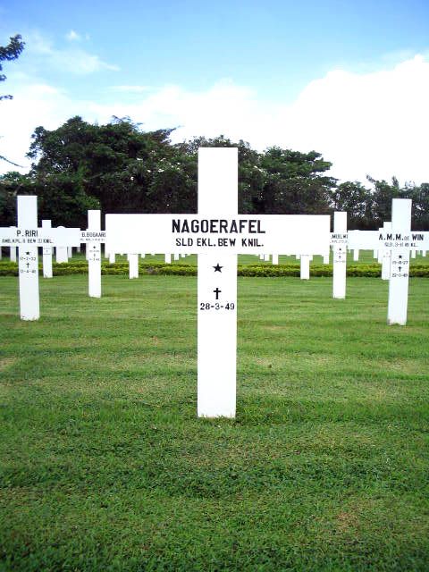 nagoerafel.2005.jpg